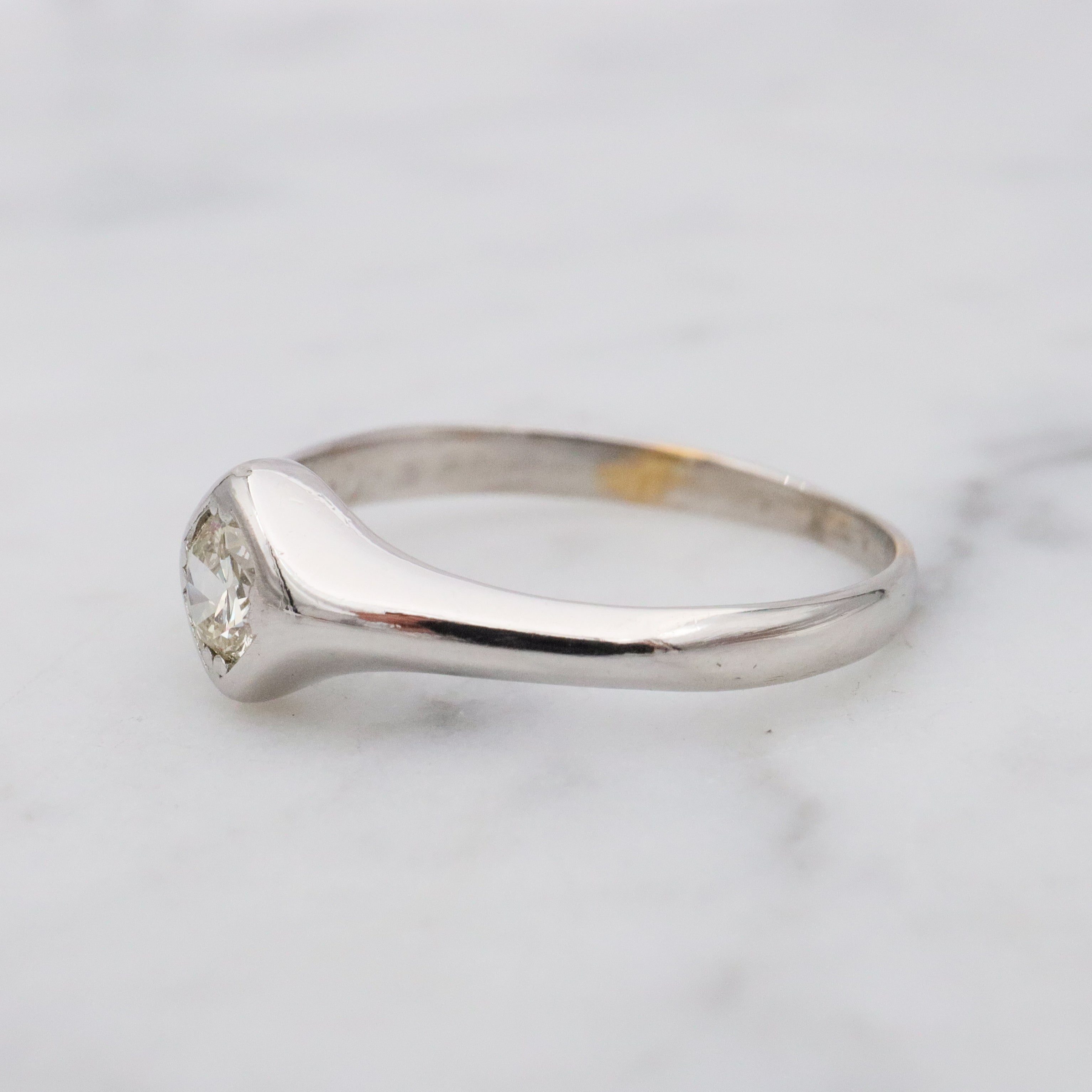 Antique Art Deco 18k white gold .25ct diamond solitaire ring, size 6.75